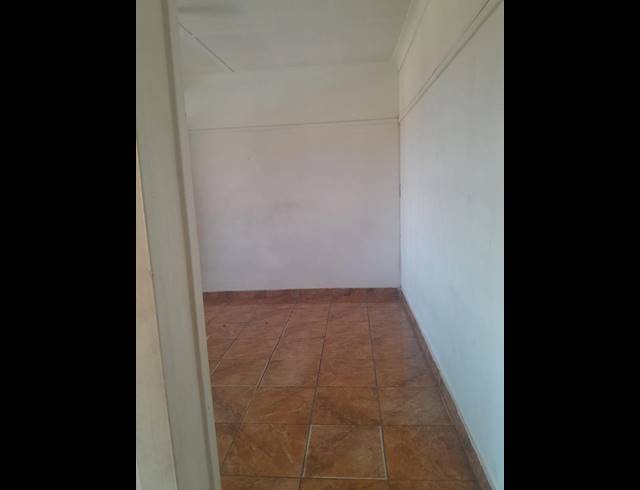 1 BEDROOM PROPERTY TO RENT IN DELAREY